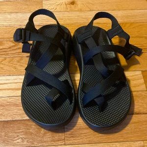 Chacos z2 black M10 NEW